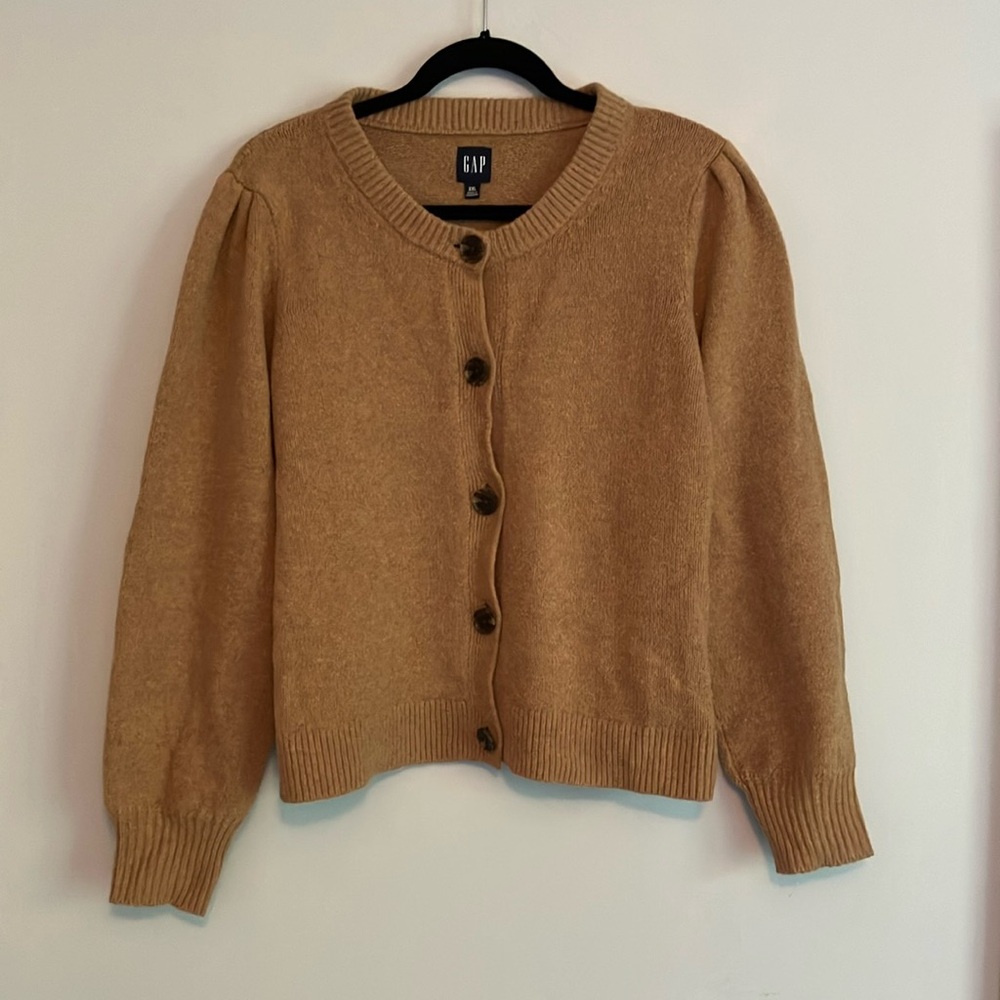 Gap button up crop long sleeve sweater